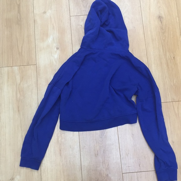 Pacsun Cropped yingyang hoodie - Picture 2 of 3